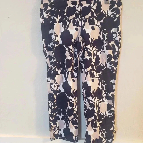 Rafaella Blue Print Cropped Pants - Picture 3 of 7